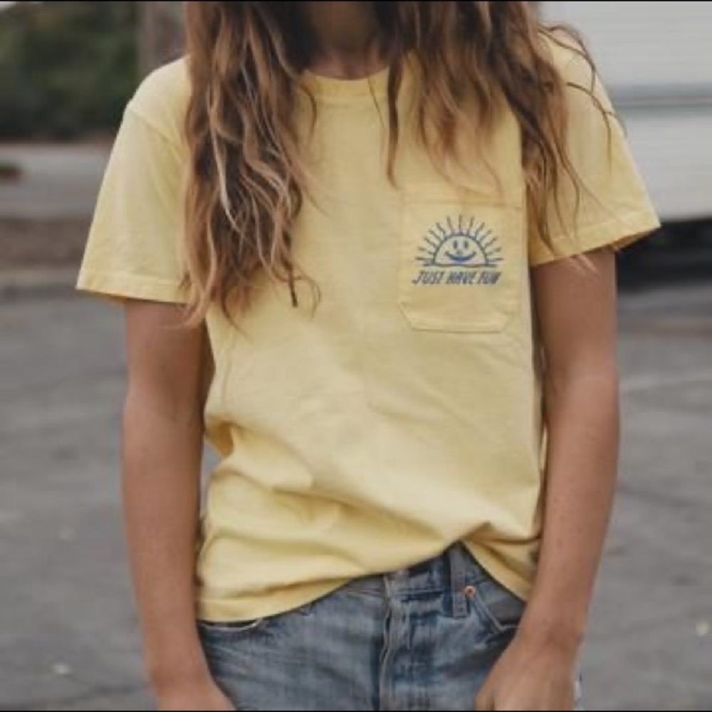 Surf Locos box tee